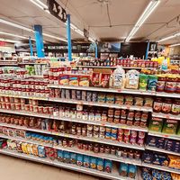 Grocery aisle
